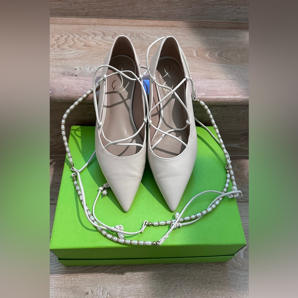 Sam Edelman Size 6.5 Winslet Ivory Leather Lace up Pearl Beaded Pointy Toe Flats